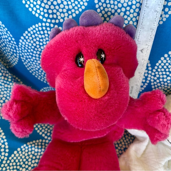 Two Hand Puppet Plushies White Baby Harp Seal and Pink Purple Baby Dinosaur - Picture 11 of 16